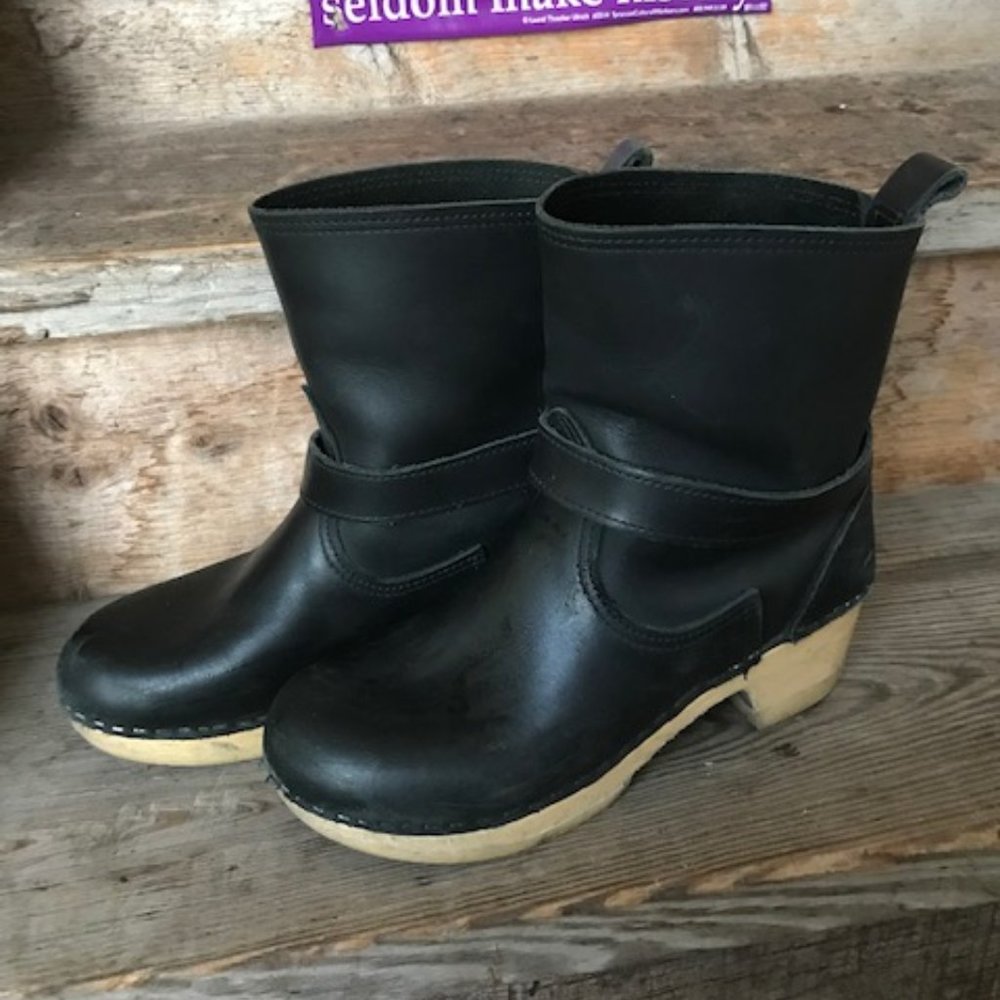 Sven's CLOG BOOTS
